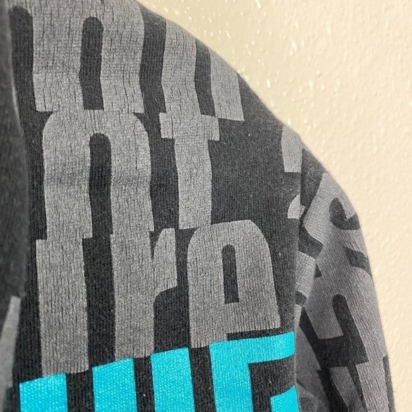 VOLCOM Zip Hoodie - Picture 3 of 4